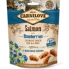 carnilove skanėstai šunims crunchy salmon with blueberries 200gr