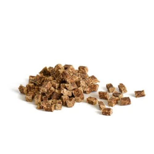 Natūralūs triušienos gabaliukai (kubeliais) -  skanėstas šunims 100g